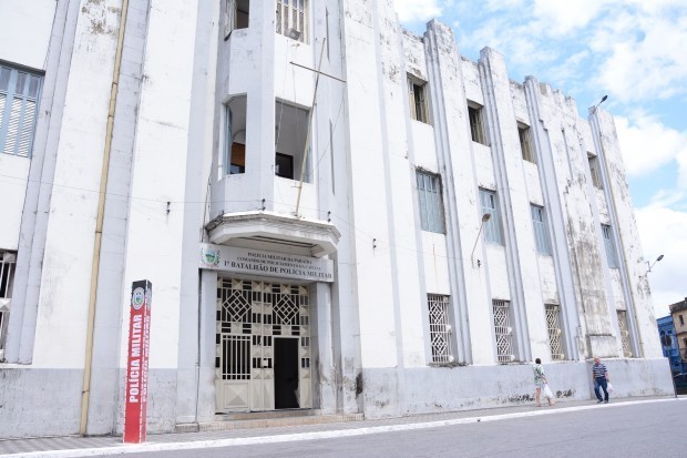 Cabo da PM é preso após atirar durante briga no trânsito, em João Pessoa