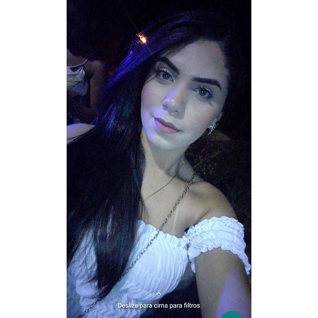 Caminhonete bate de frente em carreta na RN-404 e jovem de 21 anos morre