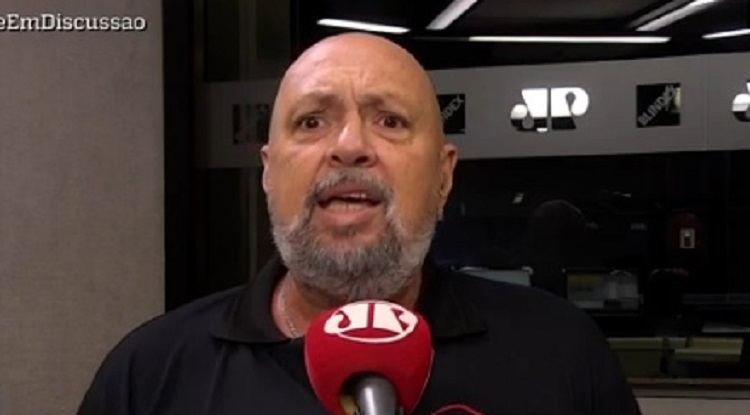 Nilson Cesar coloca seis times na briga pelo Brasileirão e aponta favorito