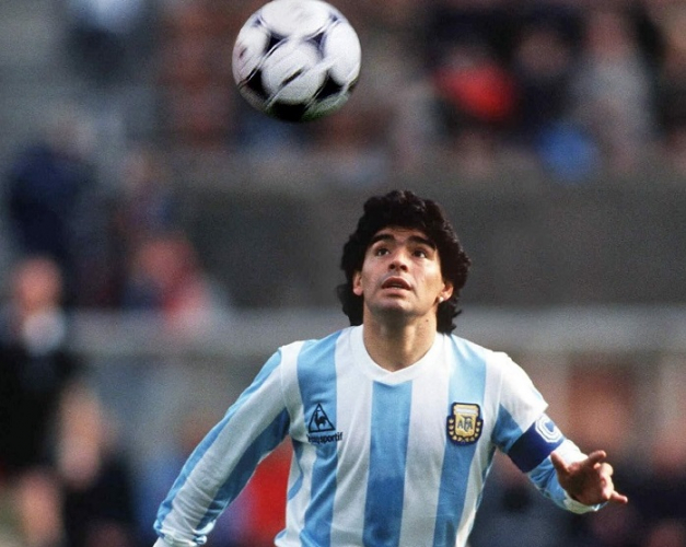 O mundo é muito pequeno para pessoas como Maradona