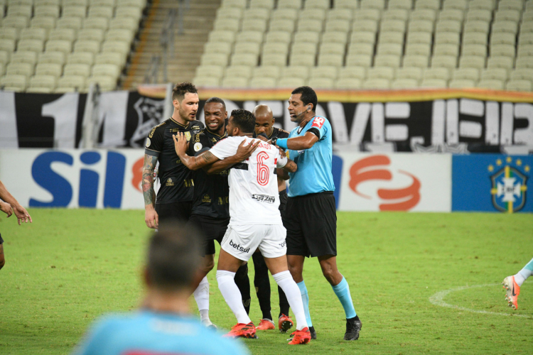 Raí reclama de arbitragem de São Paulo x Ceará e dispara: ‘Vamos atrás dos nossos direitos’