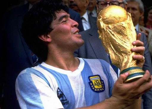 Como Maradona virou ‘Deus’ na Argentina e ‘Rei’ em Nápoles; relembre a trajetória