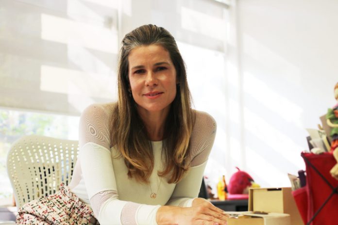 Tati Oliveira conta como pandemia revolucionou projetos sociais da empresa