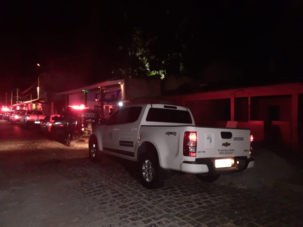 Prefeitura volta a fiscalizar bares e restaurantes após aumento nos casos de Covid-19 em Natal