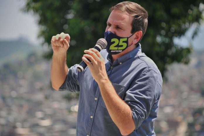 Eduardo Paes é eleito prefeito no Rio de Janeiro