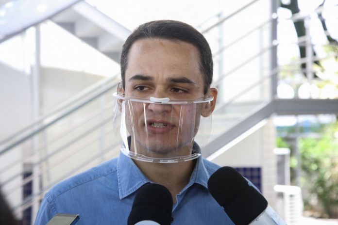 Candidato do Republicanos, Delegado Pazolini é eleito prefeito de Vitória