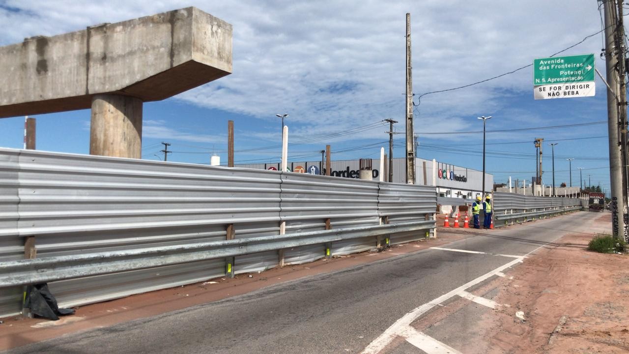 Motorista por aplicativo e passageiro são assaltados e ficam sob poder de bandidos após saírem do Aeroporto de Natal