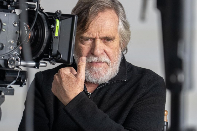 José de Abreu fala do vício em drogas de Maradona e é detonado nas redes sociais