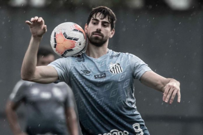 Luan Peres volta aos treinos e poder reforçar o Santos na Libertadores