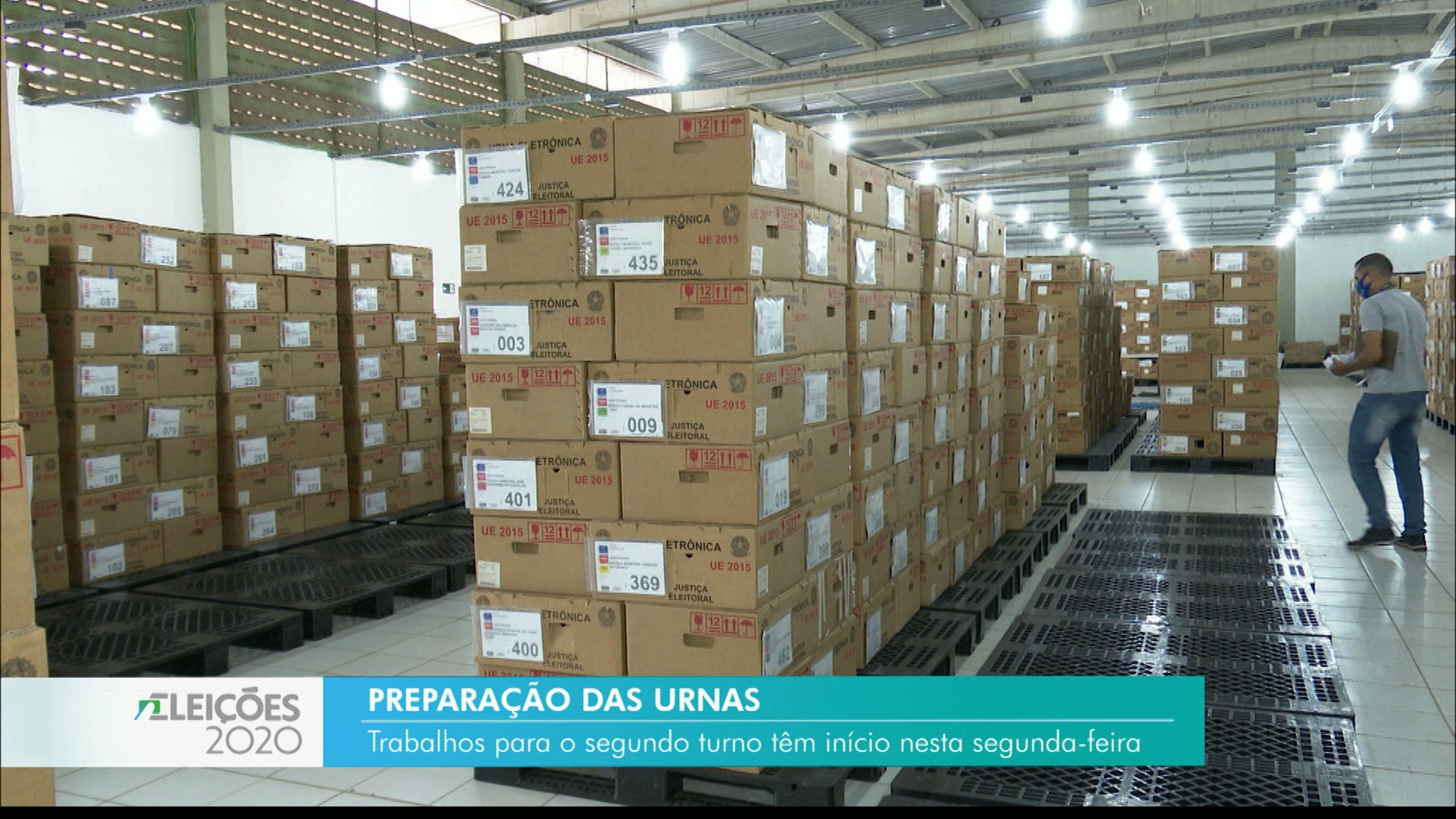 TRE-PB começa a preparar urnas eletrônicas para o segundo turno, em João Pessoa