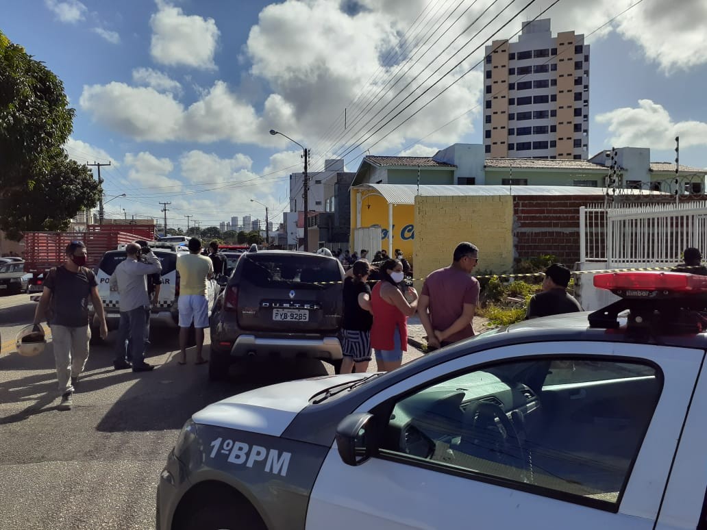 Após assaltar lava-jato, homem é rendido e morto a tiro com a própria arma em Natal