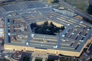 Pentágono suspende reuniões com equipe de Biden, que denuncia ‘resistência’ durante transição