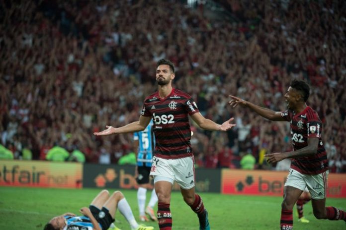 Pablo Marí relembra passagem pelo Flamengo: ‘Ponto alto da carreira’