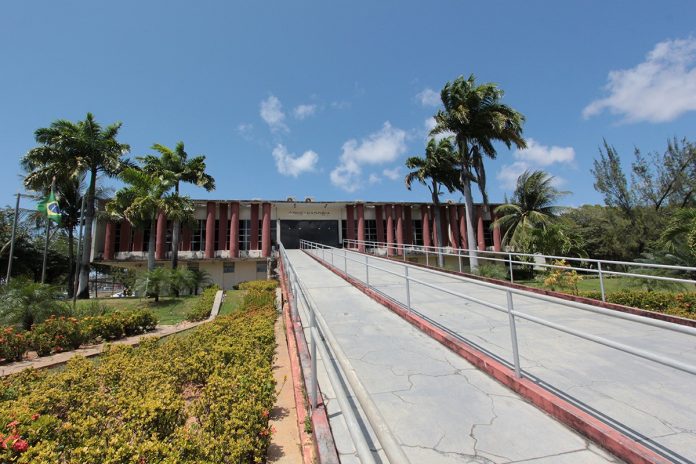 Governadora do RN antecipa para o dia 23 conclusão do pagamento de 13º salário para servidores que ganham até R$ 4 mil