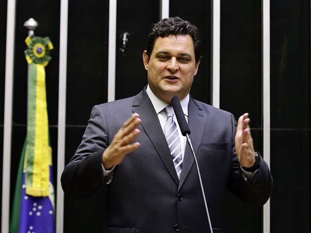 Relator da ‘MP da vacina’ diz que dialoga com equipe de Bolsonaro sobre termo de responsabilidade