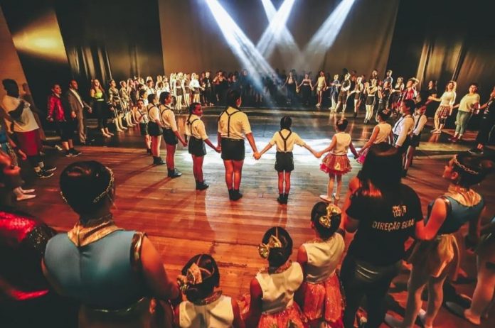 Escolas de dança de Campina Grande realizam espetáculos de fim de ano adaptados em 2020