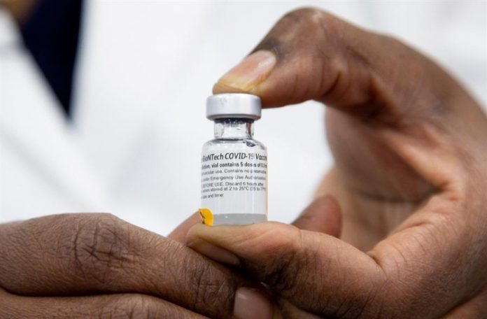 Órgão regulador do Chile aprova uso emergencial da vacina contra Covid-19 da Pfizer