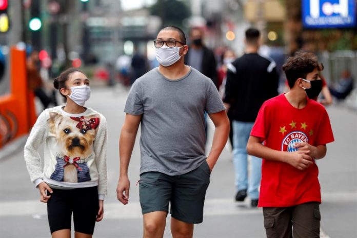 Com mais de 10 mil internados, SP endurece quarentena a partir desta quarta