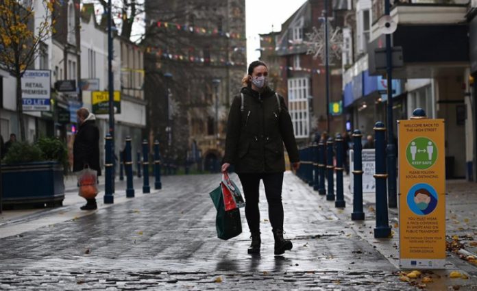 Reino Unido detecta segunda variante do coronavírus ainda mais contagiosa