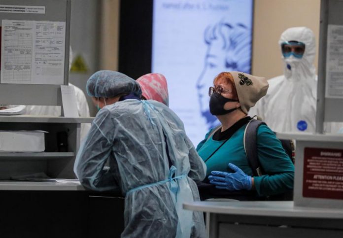 Rússia tem 29 mil novos casos confirmados e bate recorde de contaminações