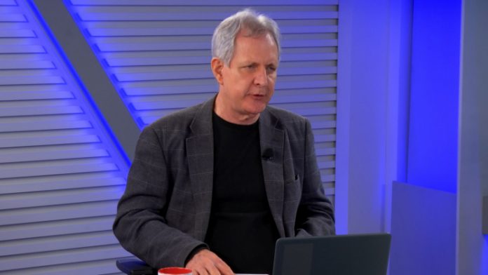 Augusto Nunes: ‘Professores de universidade estão exaustos por excesso de vagabundadem’