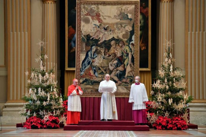 Em mensagem de Natal, papa Francisco pede que todos tenham acesso à vacina contra Covid-19