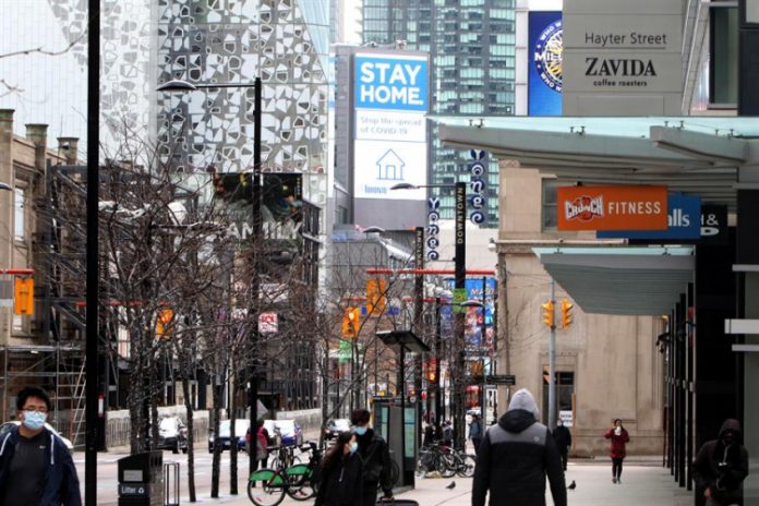 Canadá iniciará vacinação contra a Covid-19 em asilos na próxima semana