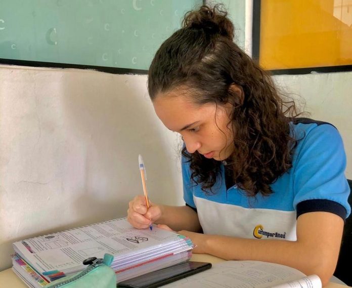 De boa no Enem: Psicóloga dá dicas para ajudar na escolha do curso de graduação