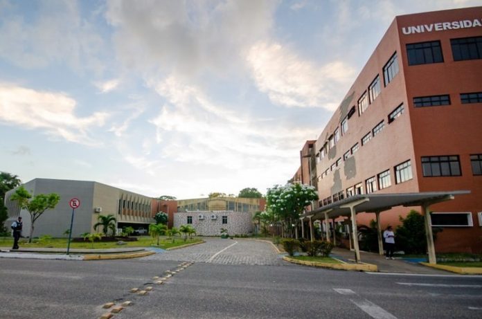 Professor e alunos denunciam agressão por parte de seguranças da UFPB