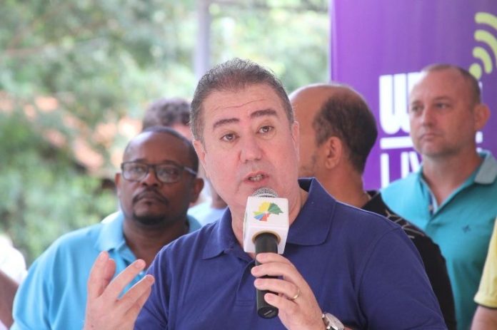 Frente Nacional de Prefeitos formaliza nesta terça intenção de compra da CoronaVac