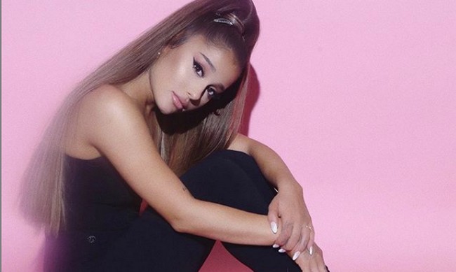 Ariana Grande anuncia documentário da Sweetener World Tour na Netflix
