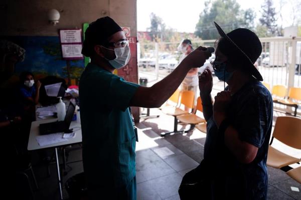 Capital chilena registra alta de 45% nos casos de Covid-19 em sete dias