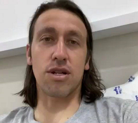 Cássio diz que está bem após passar a noite da UTI: ‘Foi um susto’