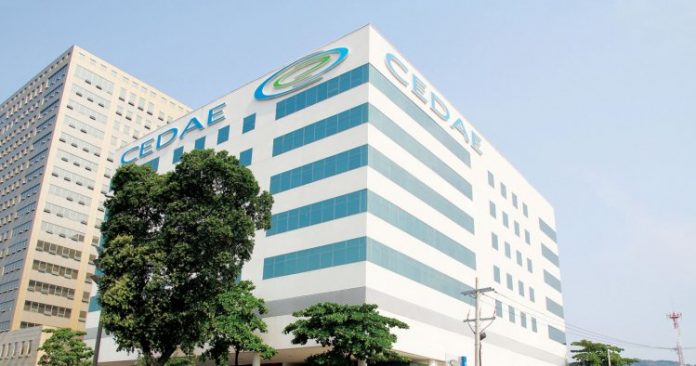 MP pede bloqueio de R$ 100 milhões da Cedae para ressarcir consumidores