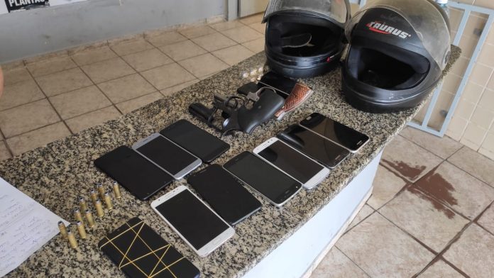 Após assalto com refém, dois adolescentes são detidos em Mossoró