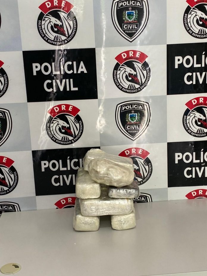 Casal é preso suspeito de receber mais de 8 kg de cocaína em casa, em Campina Grande