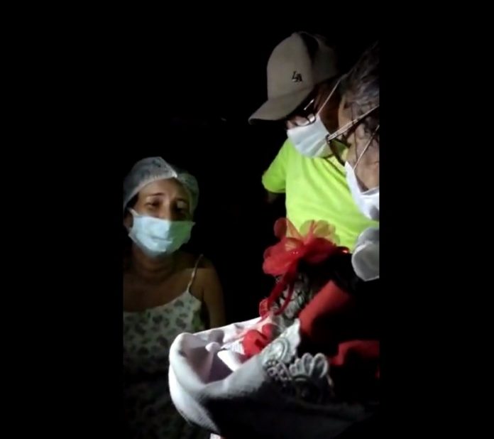 Com Covid-19, mãe tem parto de urgência, vai pra UTI e encontra a filha depois de 14 dias na Grande Natal