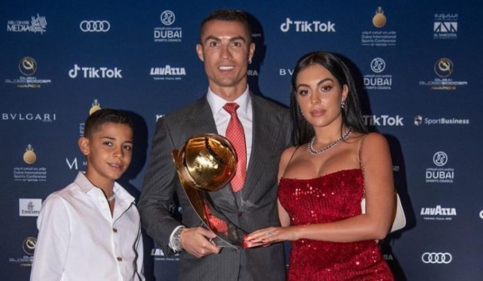 Cristiano Ronaldo corneta filho: ‘Bebe refrigerante e come batatas fritas’