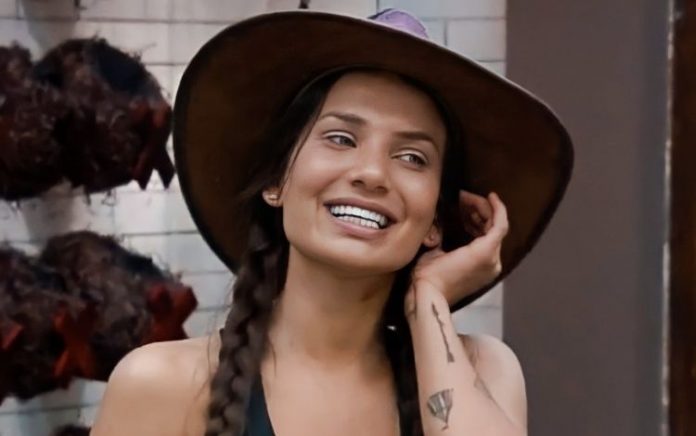 ‘A Fazenda 12’: Jojo Todynho perde o chapéu e Stéfani é a nova fazendeira