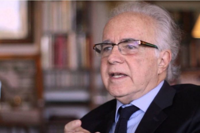 ‘Julgamento está sendo feito às escondidas, como se STF estivesse envergonhado’, diz Joaquim Falcão