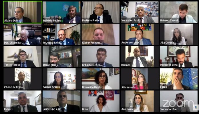 Prefeito e vereadores eleitos de Natal são diplomados de forma virtual