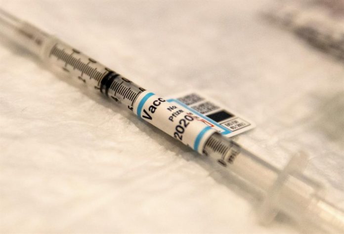 Europa antecipa análise da vacina contra Covid-19 da Moderna