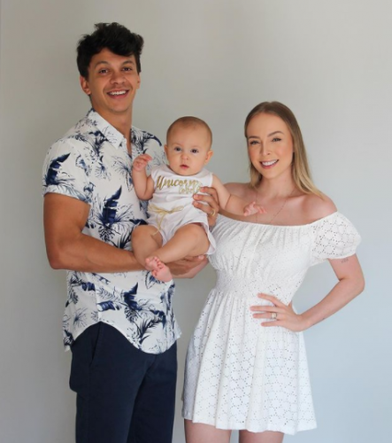 Pais de 1ª viagem, Tata e Cocielo dizem ter aproveitado o isolamento para curtir a filha