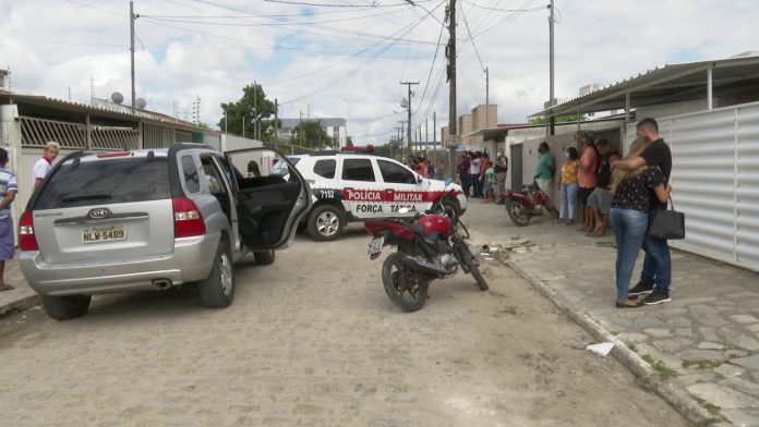 Mãe e filha são mortas a tiros e suspeito se mata em seguida, em João Pessoa