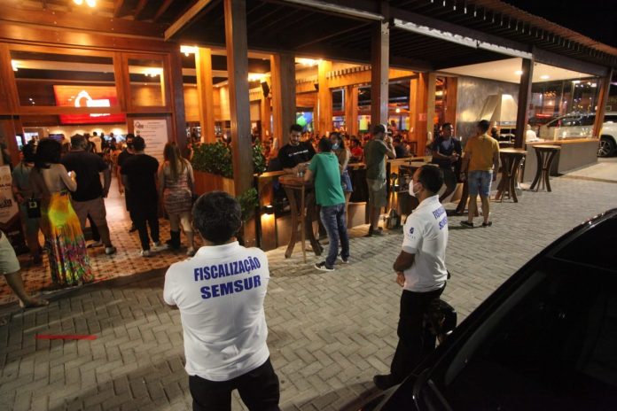 Bares, restaurantes e lanchonetes são fiscalizados nas zonas Norte e Sul de Natal