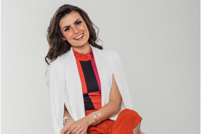 Nathalia Arcuri, do canal ‘Me Poupe’, fala de novo livro e dá dicas para sobreviver durante pandemia