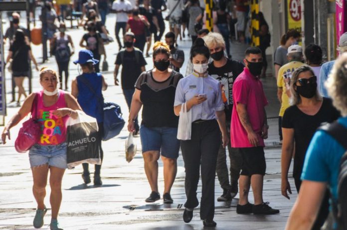 Brasil ultrapassa 7,5 milhões de casos de Covid-19; óbitos somam 191 mil