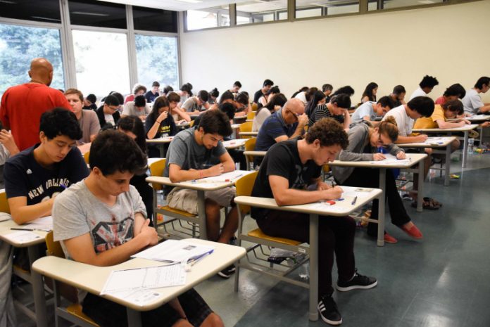 Estudantes com Covid-19 não devem realizar prova da Fuvest