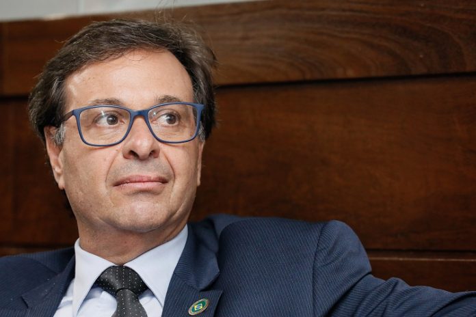 Novo ministro do Turismo diz que ‘setor não aguenta’ novo lockdown