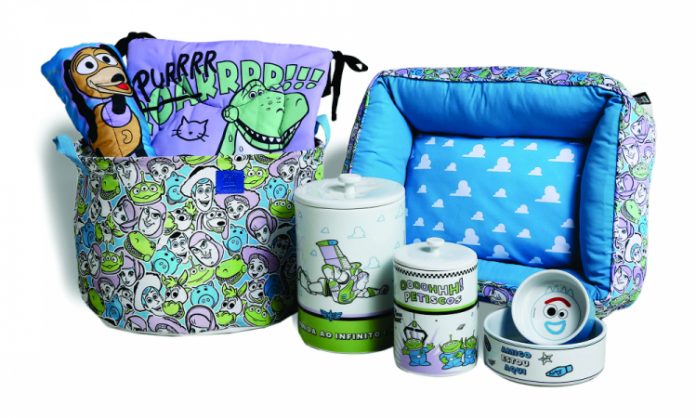 Geek Week da Riachuelo traz lançamentos exclusivos e nova coleção Disney Pets